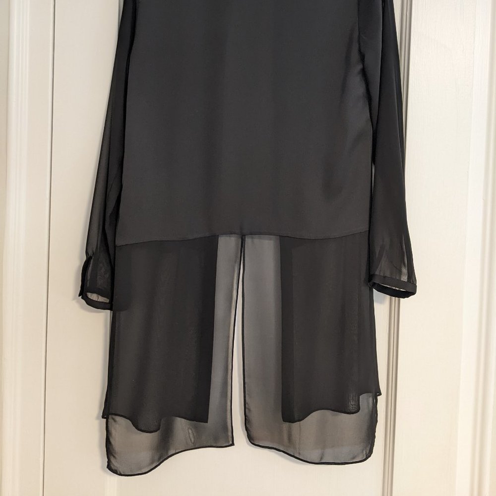 Tahari - Picture 2 of 5
